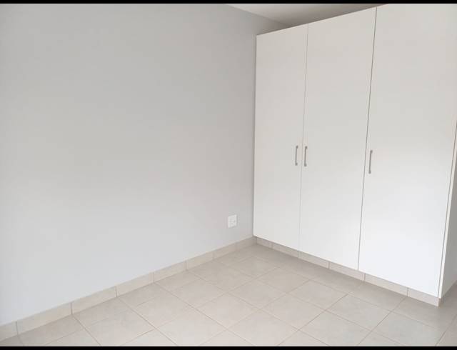 2 BEDROOM APARTMENT TO LET IN EMBERTON ESTATE